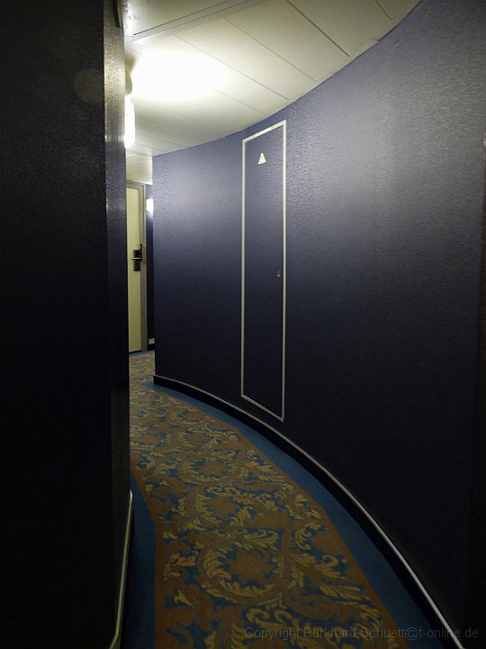 13 Corridors 0017.jpg